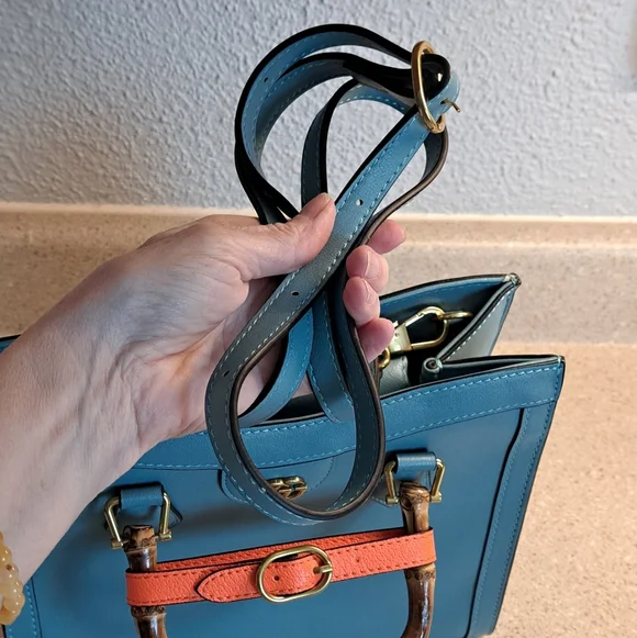 Gucci Diana Mini Tote Bag - Picture 12 of 14